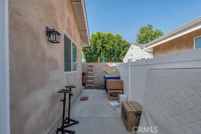 6735 Morella Avenue, North Hollywood Ca 91606 | Detached 33