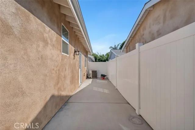 6735 Morella Avenue, North Hollywood Ca 91606 | Detached 16