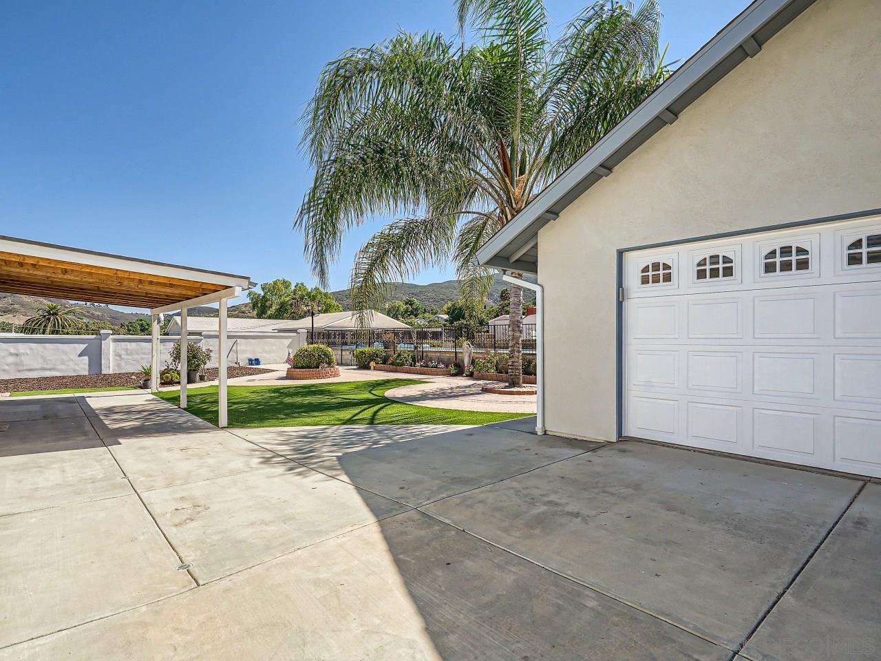 8003 Rancho Fanita Dr, Santee CA 92071 | Detached 20