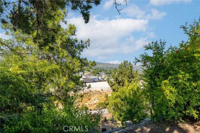 7218 Chetwood Drive, Tujunga Ca 91042 | Detached 46