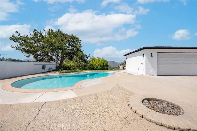 7218 Chetwood Drive, Tujunga Ca 91042 | Detached 33