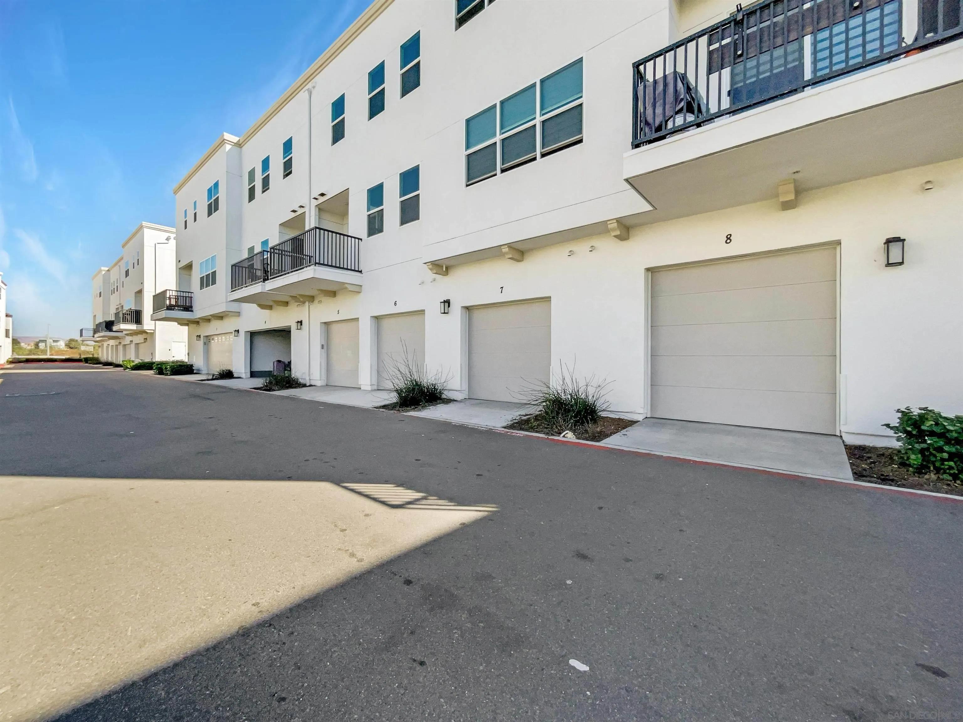 2044 Luzon Ln # 6, Chula Vista Ca 91915 | Townhouse 5