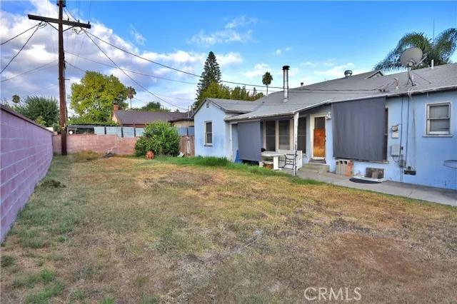 14249 Gruen Street, Pacoima Ca 91331 | Detached 21