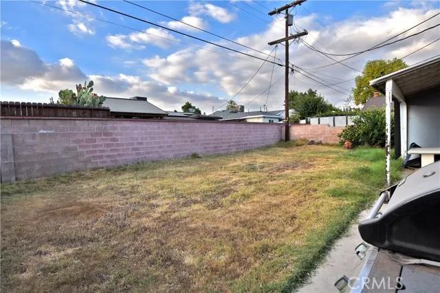 14249 Gruen Street, Pacoima Ca 91331 | Detached 20