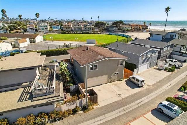 1227 New Bedford Court, Ventura Ca 93001 | Detached 36