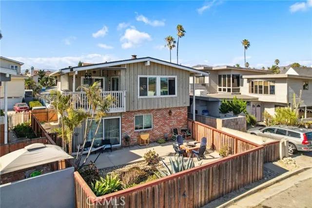 1227 New Bedford Court, Ventura Ca 93001 | Detached 33