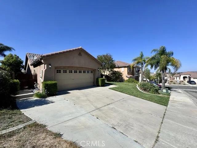 804 El Dorado Court, Lake Elsinore Ca 92530 | Detached 4