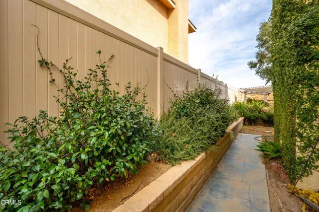 32650 The Old Road, Castaic Ca 91384 | Detached 26