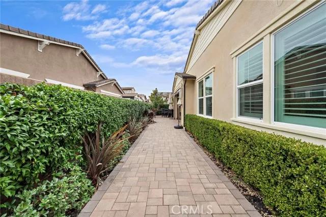 15 Vagar Street, Ladera Ranch Ca 92694 | Detached 26