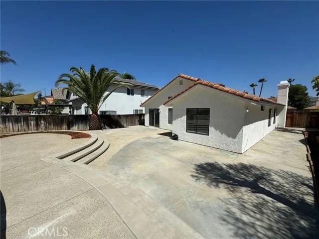 2917 Astoria Circle, Corona Ca 92879 | Detached 37