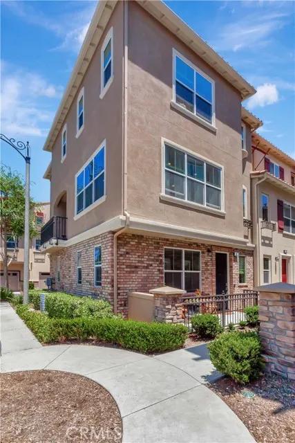 38 Aliso Ridge Loop, Mission Viejo Ca 92691 | Townhouse 2