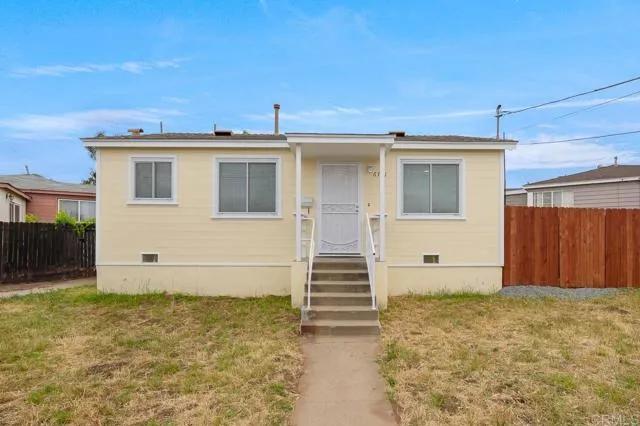 6701 N Elman St., Linda Vista Ca 92111 | Detached 5