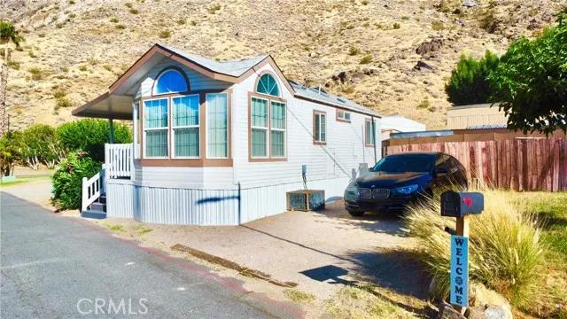 83 Bonanza # 35, Palm Springs Ca 92262 | Manufactured Home 2