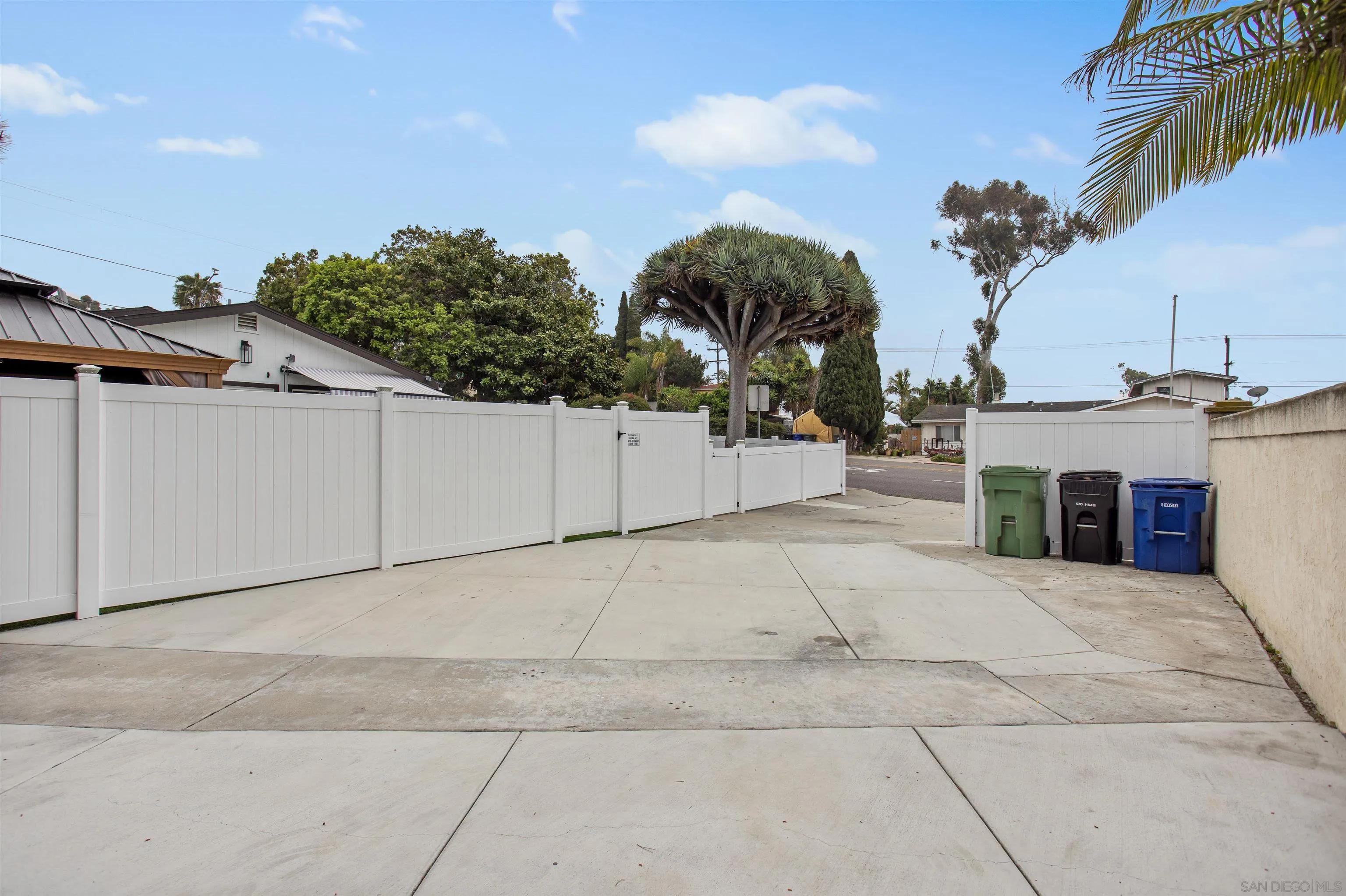 103 L St, Chula Vista Ca 91911 | Detached 18