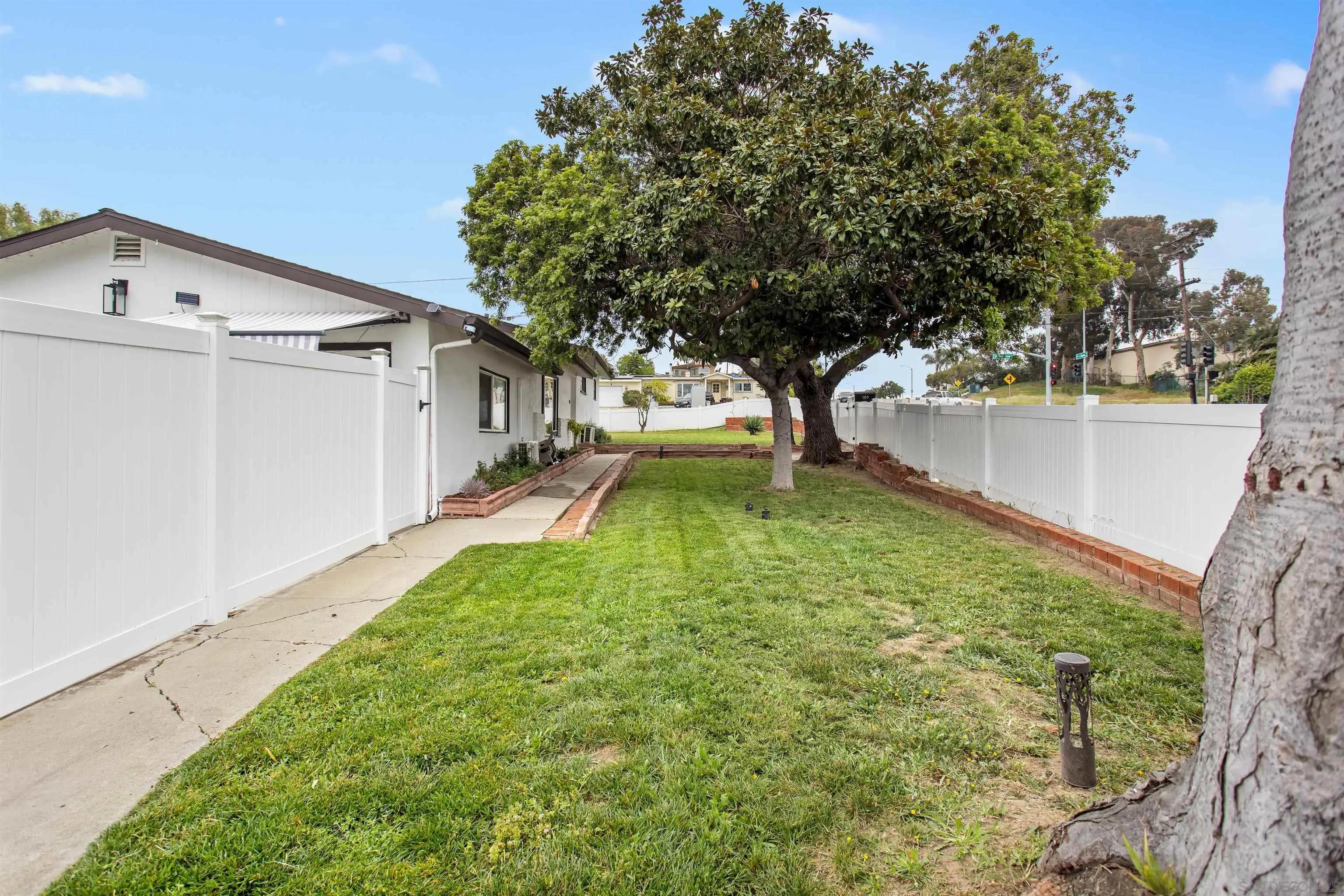 103 L St, Chula Vista Ca 91911 | Detached 15