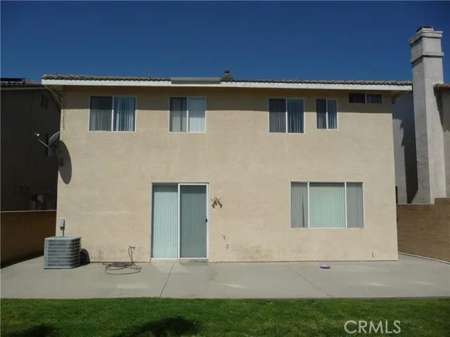 7129 Las Palmas Drive, Fontana Ca 92336 | Detached 18