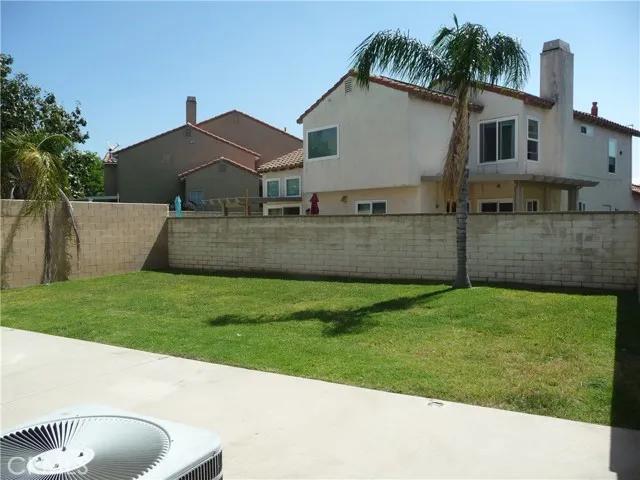 7129 Las Palmas Drive, Fontana Ca 92336 | Detached 16