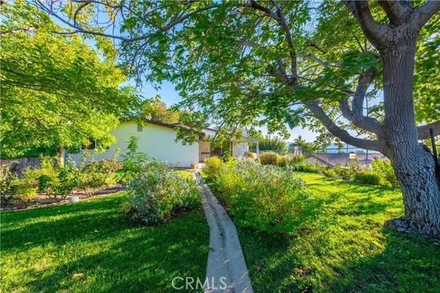 18727 Nadal Street, Canyon Country Ca 91351 | Detached 46