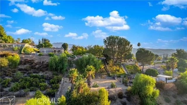 18727 Nadal Street, Canyon Country Ca 91351 | Detached 53