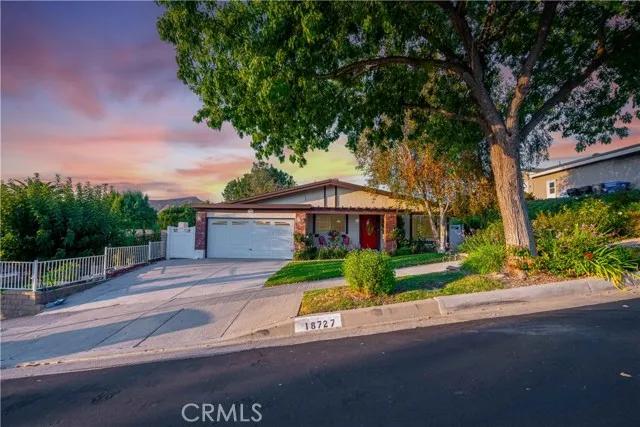 18727 Nadal Street, Canyon Country Ca 91351 | Detached 55