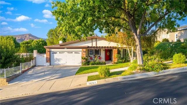 18727 Nadal Street, Canyon Country Ca 91351 | Detached 64