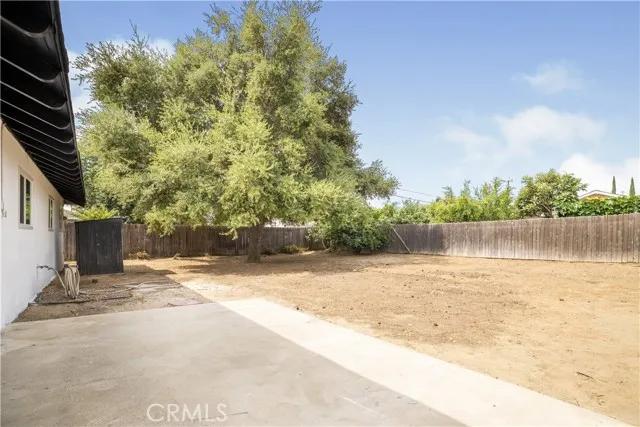 2106 S Fern Avenue, Ontario Ca 91762 | Detached 19