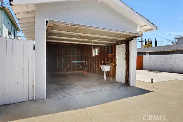 1446 Orange Avenue, Long Beach Ca 90813 | Detached 32