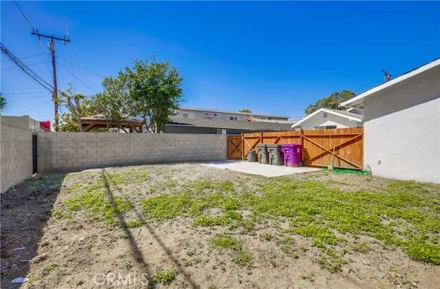 1446 Orange Avenue, Long Beach Ca 90813 | Detached 40