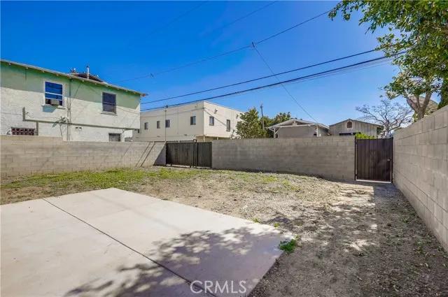 1446 Orange Avenue, Long Beach Ca 90813 | Detached 38