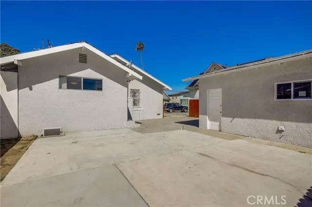 1446 Orange Avenue, Long Beach Ca 90813 | Detached 34