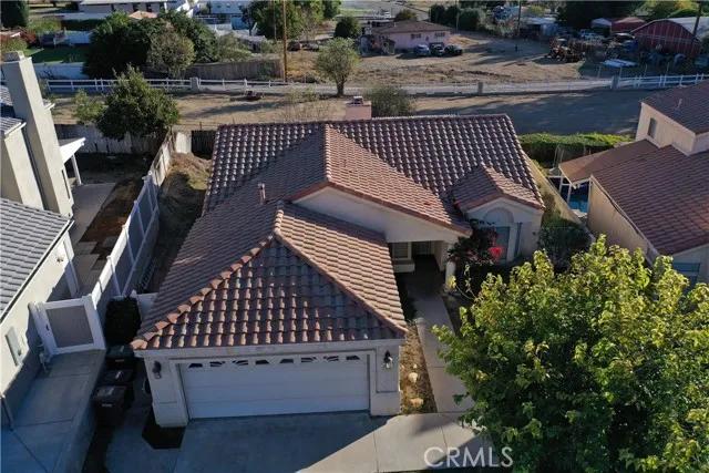 2594 Gunnison Way, Colton Ca 92324 | Detached 43