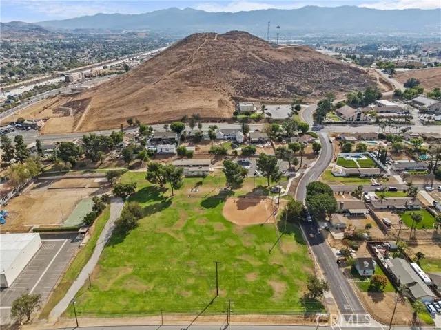 4195 Cedar Avenue, Norco Ca 92860 | Detached 47