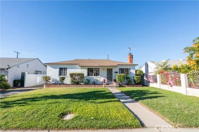 8607 Stansbury Avenue, Panorama City Ca 91402 | Detached 1