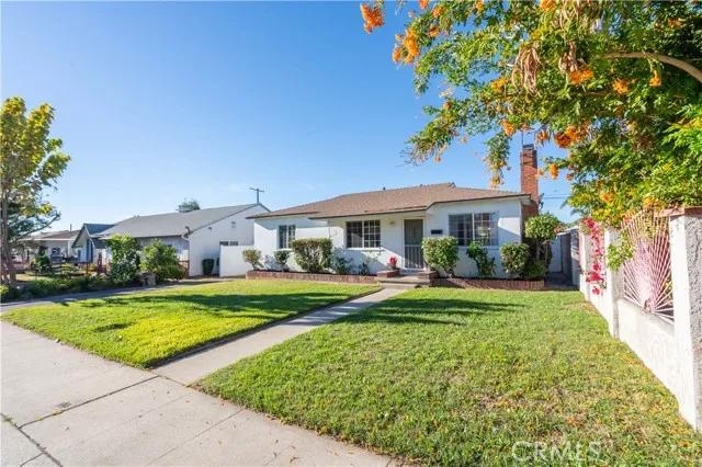 8607 Stansbury Avenue, Panorama City Ca 91402 | Detached 3