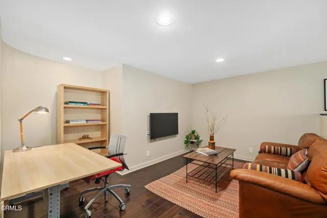 11915 Gorham Avenue # 3, Los Angeles Ca 90049 | All Other Attached 29