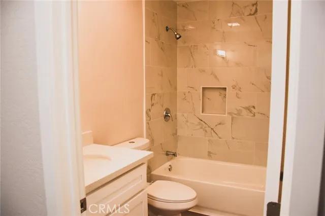 815 N Olive Street # A, Orange Ca 92867 | Apartment 15