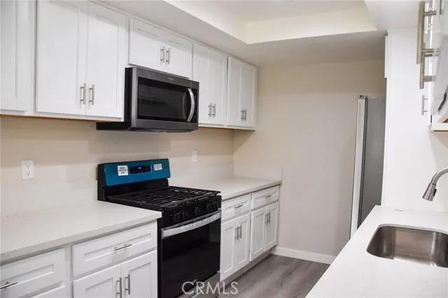 815 N Olive Street # A, Orange Ca 92867 | Apartment 11