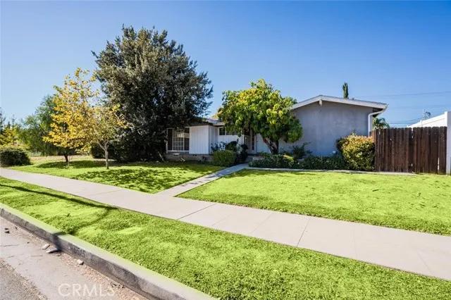 6515 Woodlake Avenue, West Hills Ca 91307 | Detached 1