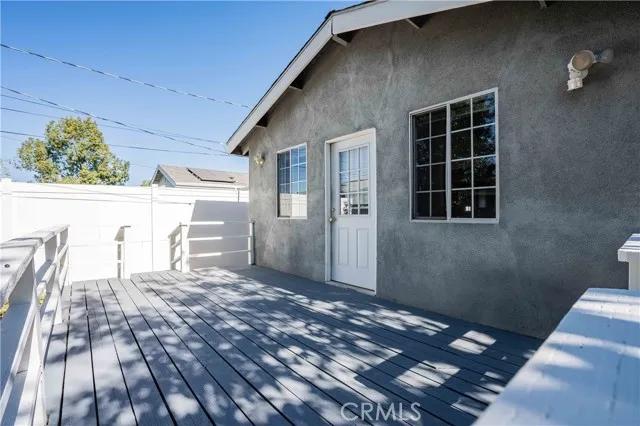 6515 Woodlake Avenue, West Hills Ca 91307 | Detached 18