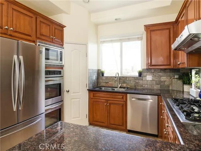 2502 Rockefeller Lane # C, Redondo Beach Ca 90278 | Townhouse 9