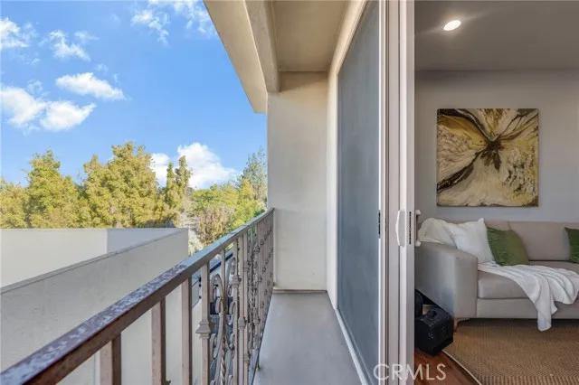 4550 Coldwater Canyon Avenue # 303, Studio City Ca 91604 | All Other Attached 16