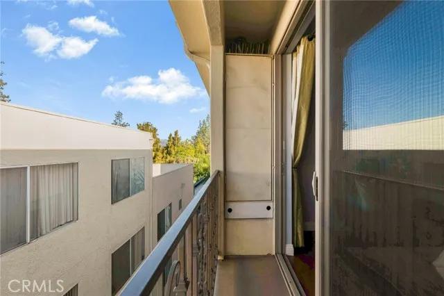 4550 Coldwater Canyon Avenue # 303, Studio City Ca 91604 | All Other Attached 22