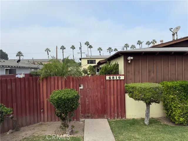 6819 Marbrisa Avenue # A, Huntington Park Ca 90255 | Apartment 1