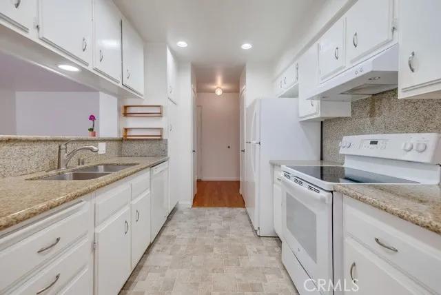 372 Carroll Park E # 205, Long Beach Ca 90814 | All Other Attached 11