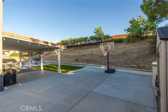 6220 Shadow Hills Drive, Lancaster Ca 93536 | Detached 46