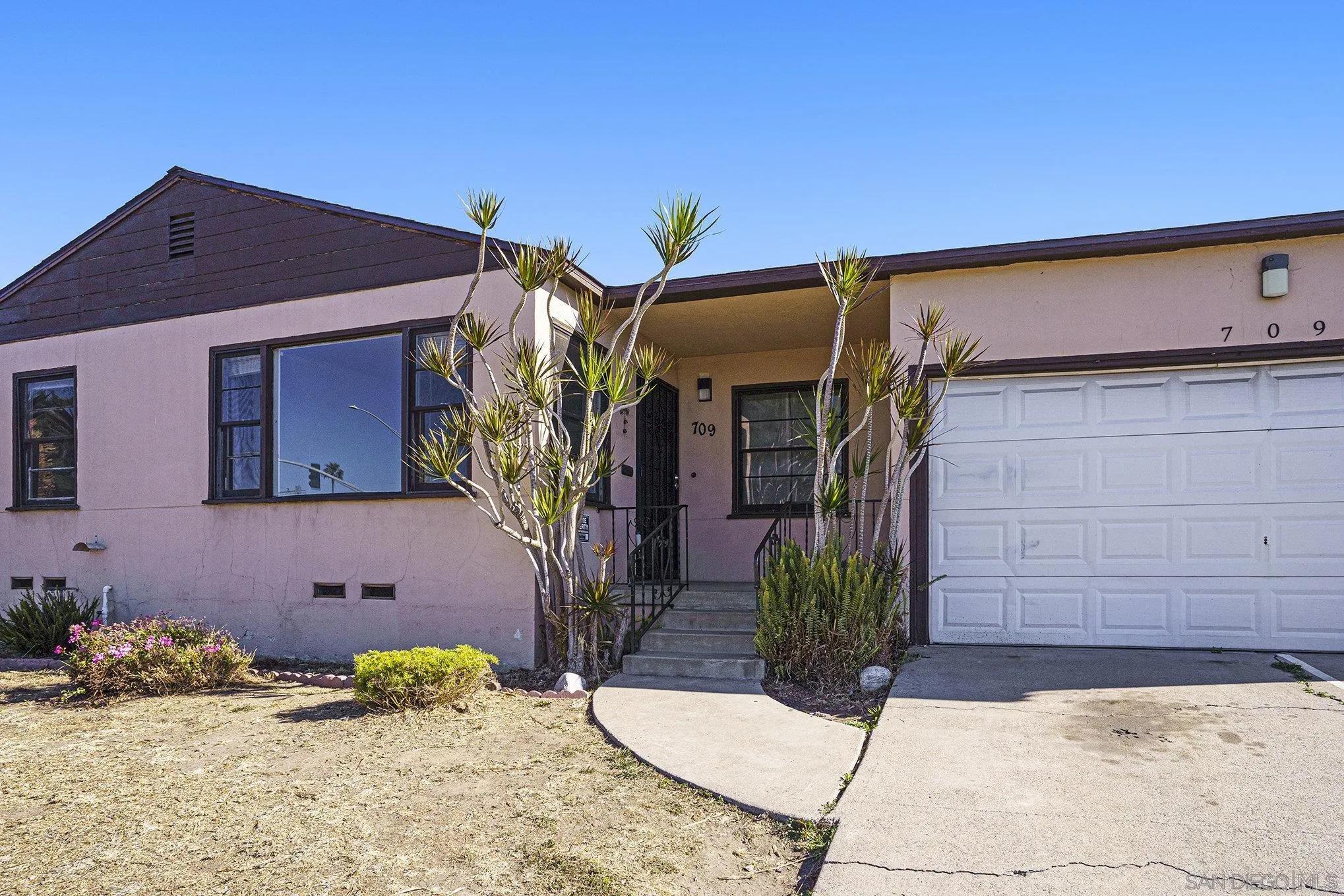 709 4th Ave, Chula Vista Ca 91910 | Detached 7