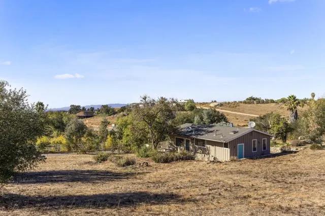 31123 Manzanita Crest Road, Valley Center Ca 92082 | Detached 73