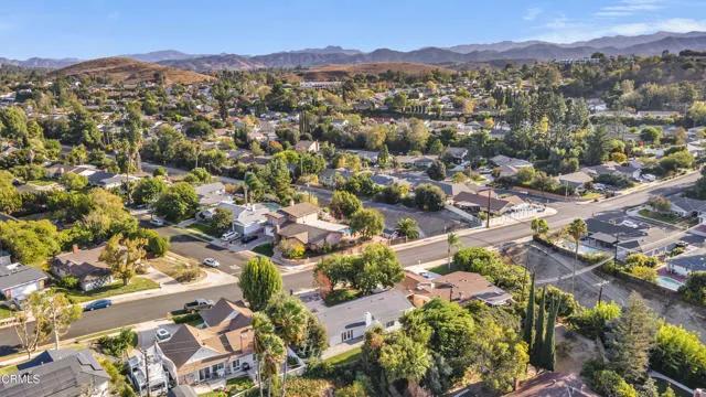 2109 Young Ave Avenue, Thousand Oaks Ca 91360 | Detached 40