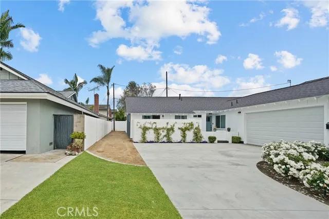 10202 Constitution Drive, Huntington Beach Ca 92646 | Detached 1