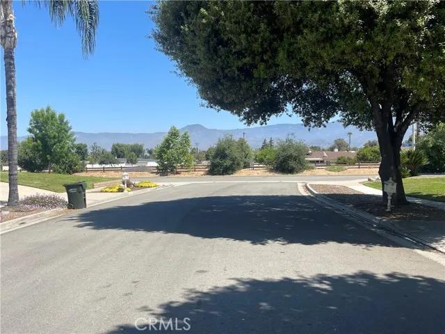 1563 Powell Lane, Redlands Ca 92374 | Detached 1